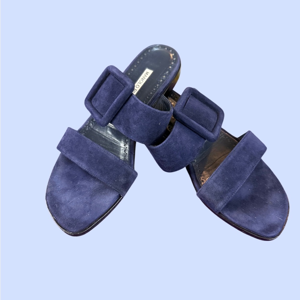 Manolo Blahnik Blue Sandals Elegant Suede Design
